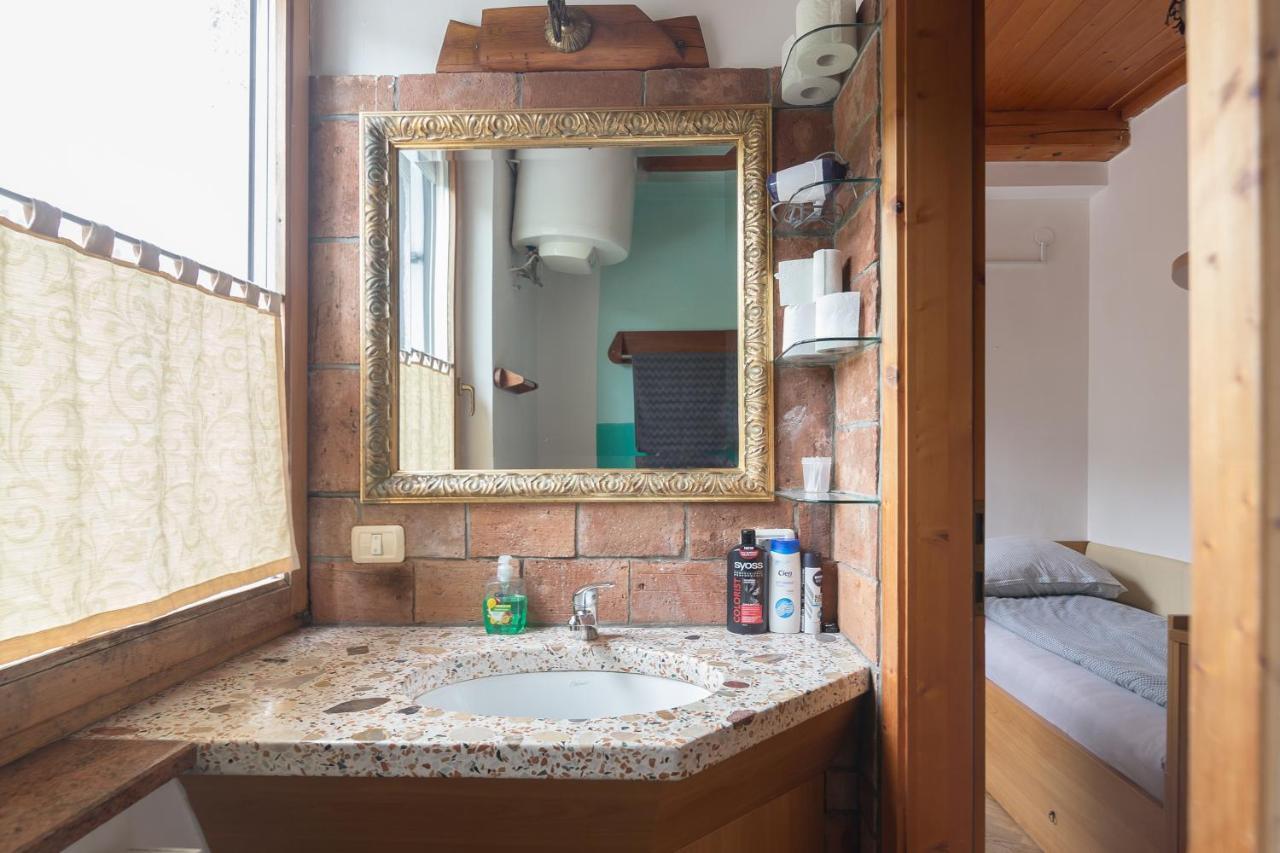 Cozy, Bright And Affordable Single Studio - Free Parking Любляна Экстерьер фото