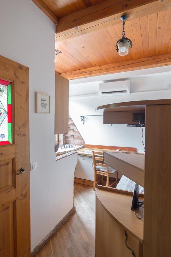 Cozy, Bright And Affordable Single Studio - Free Parking Любляна Экстерьер фото